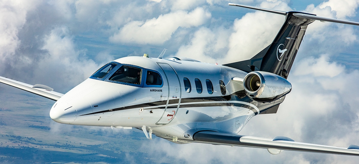 phenom100_inair